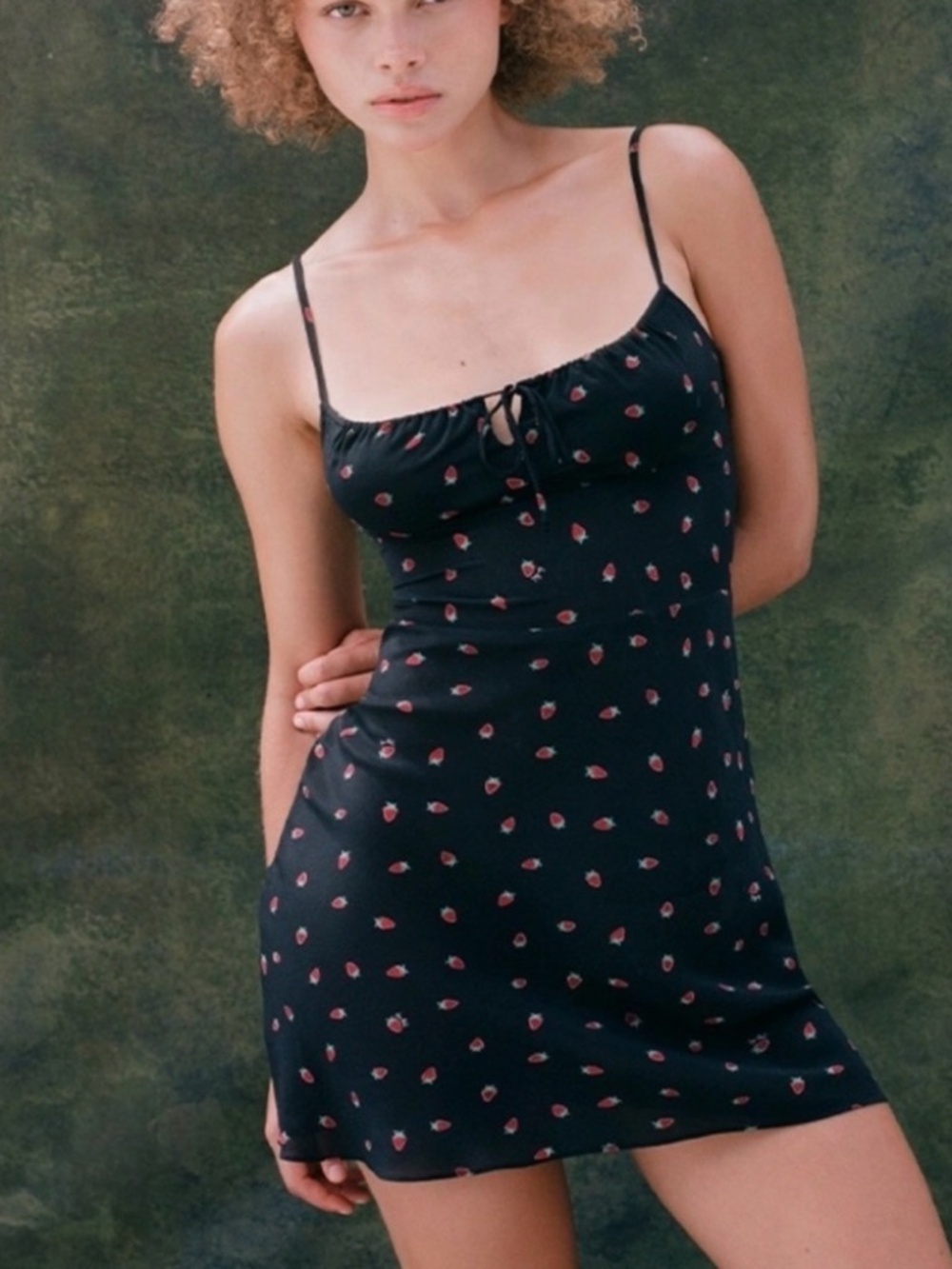 Realisation Par - The Inez Dress - Black Strawberry